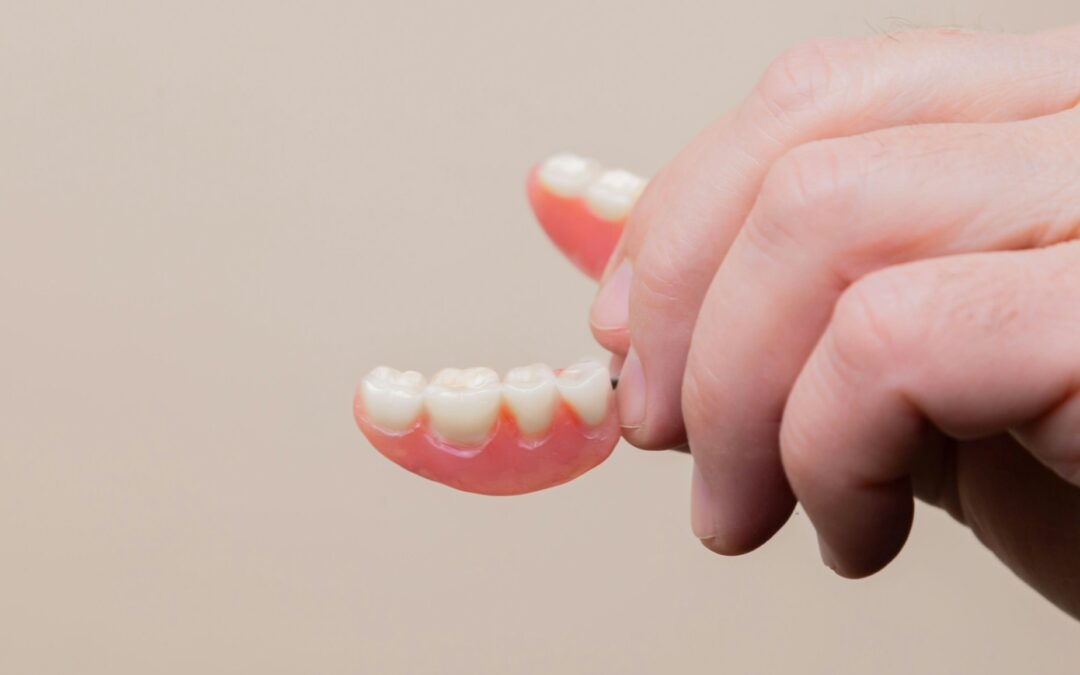 Sådan undgår du huller i tænderne – en guide for enhver dansker